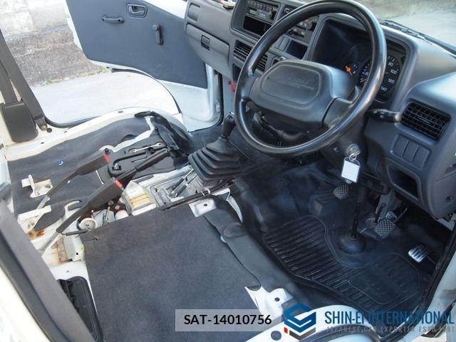 Subaru SAMBAR TRUCK 2000-01 2318712-26