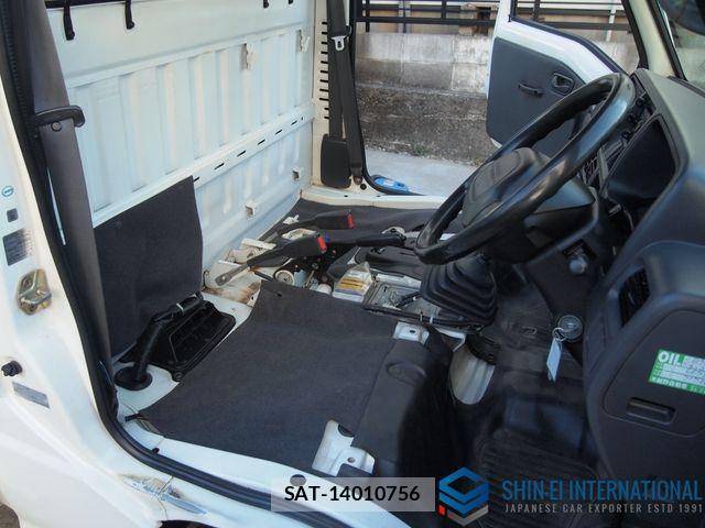 Subaru SAMBAR TRUCK 2000-01 2318712-29