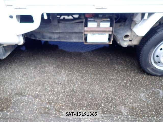 Subaru SAMBAR TRUCK 2007-10 3909617-9