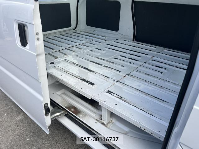 Subaru SAMBAR 2011-05 1745939-21