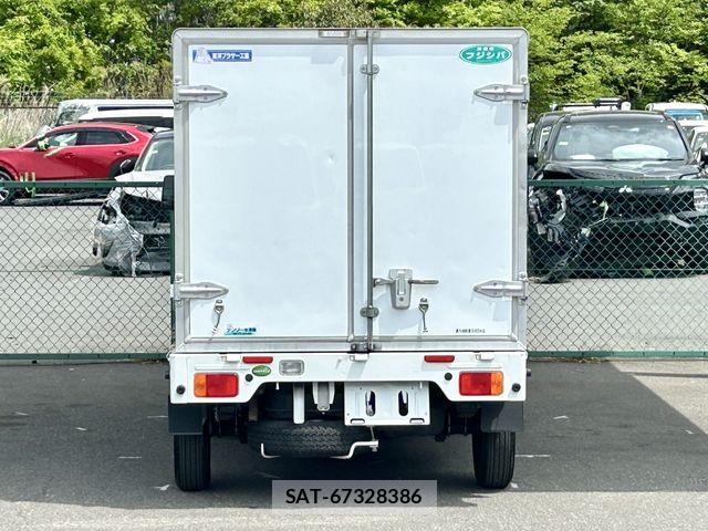 Mazda SCRUM 2021-01 6791467-10