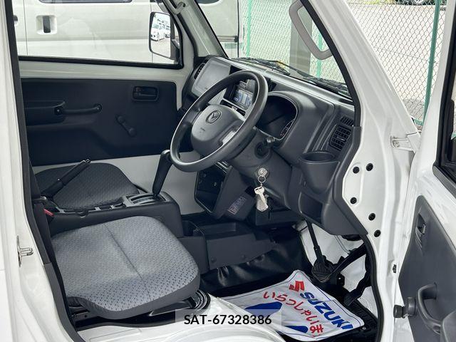 Mazda SCRUM 2021-01 6791467-1