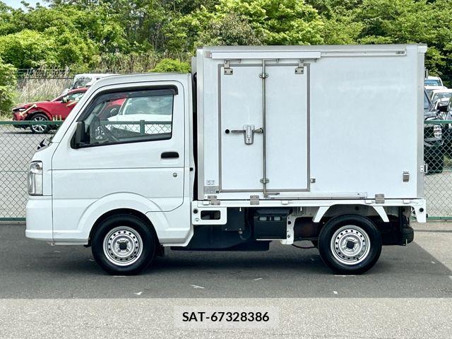 Mazda SCRUM 2021-01 6791467-7