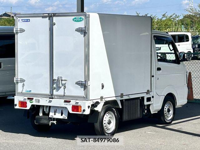 Mazda SCRUM 2020-07 6791462-11