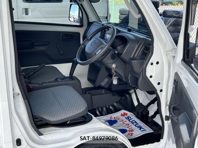 Mazda SCRUM 2020-07 6791462-1