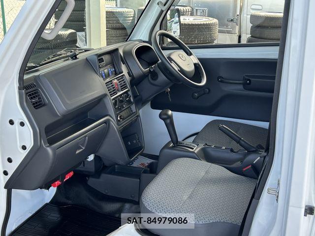 Mazda SCRUM 2020-07 6791462-29