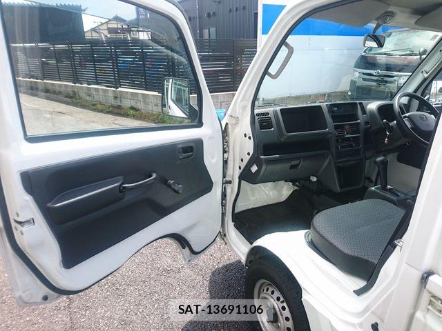 Mazda SCRUM 2015-09 7359711-14