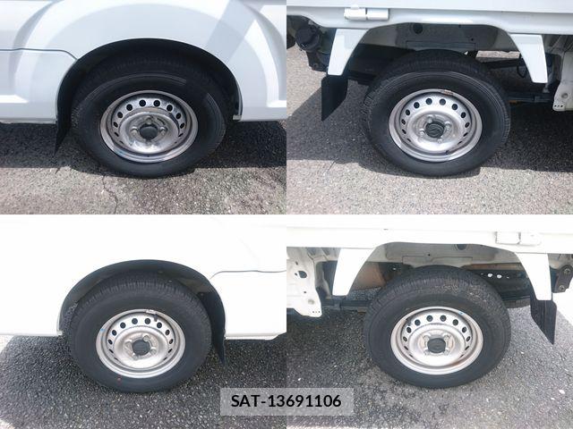 Mazda SCRUM 2015-09 7359711-17