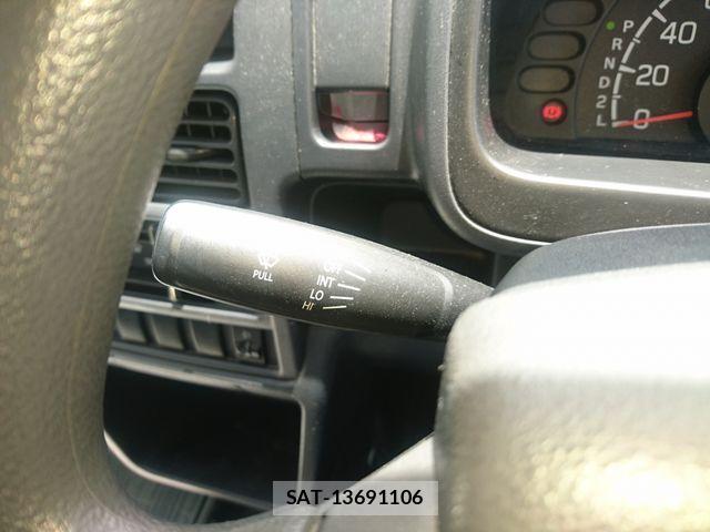 Mazda SCRUM 2015-09 7359711-24