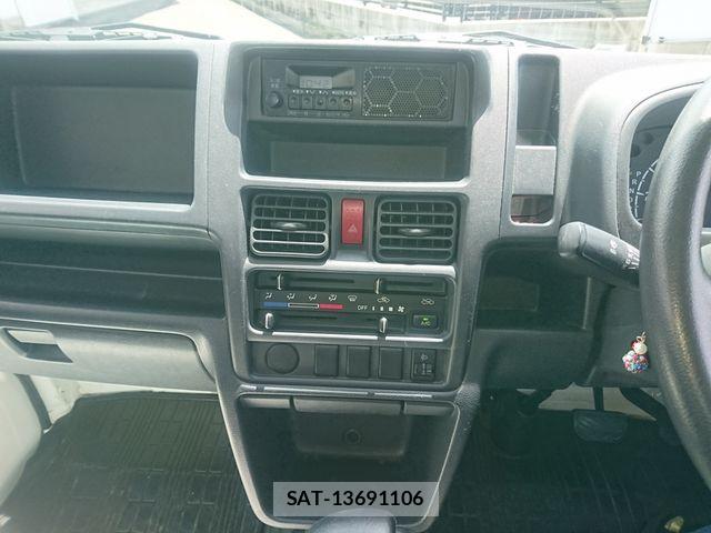 Mazda SCRUM 2015-09 7359711-25