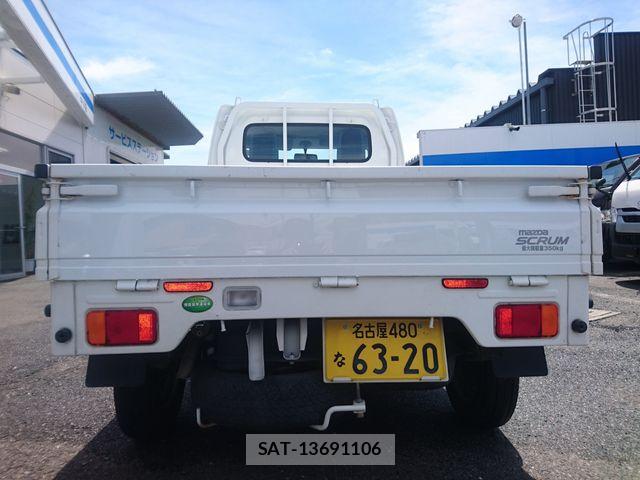 Mazda SCRUM 2015-09 7359711-4