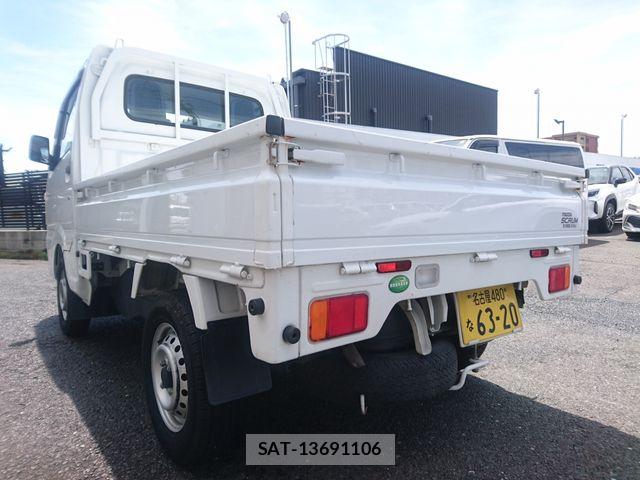 Mazda SCRUM 2015-09 7359711-6