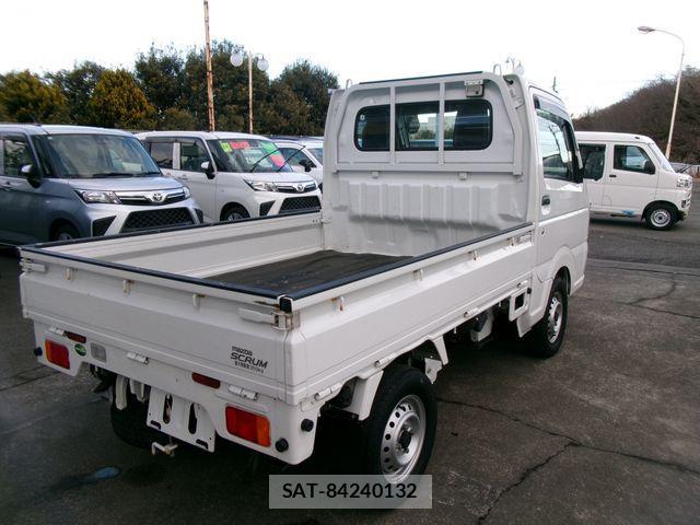 Mazda SCRUM TRUCK 2019-09 2318713-4
