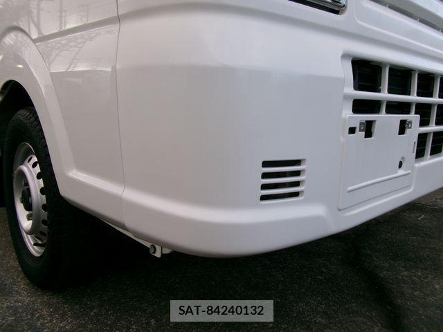 Mazda SCRUM TRUCK 2019-09 2318713-8