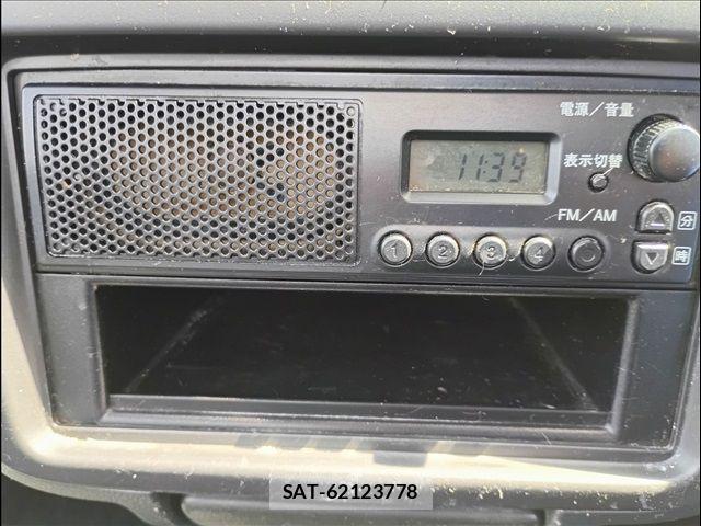 Mazda SCRUM TRUCK 2006-04 7252199-6