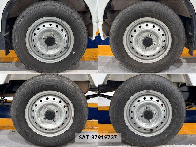 Mazda SCRUM TRUCK 2012-05 7728245-22