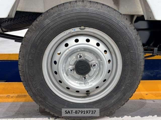 Mazda SCRUM TRUCK 2012-05 7728245-28