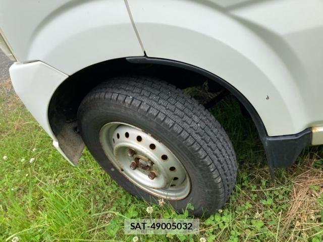Mazda SCRUM TRUCK 2011-01 7980912-9
