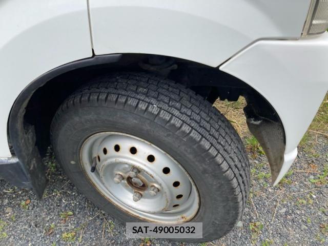 Mazda SCRUM TRUCK 2011-01 7980912-6