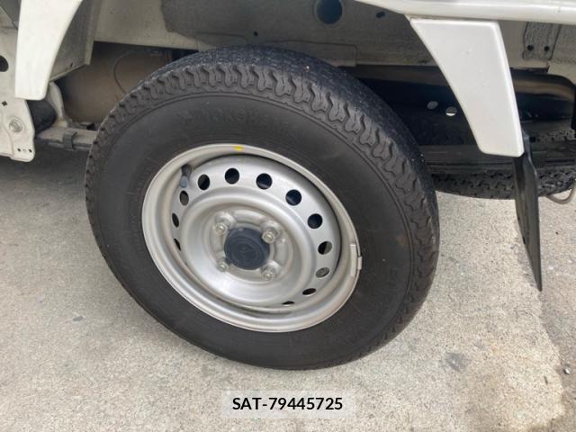 Mazda SCRUM TRUCK 2022-10 8101736-7