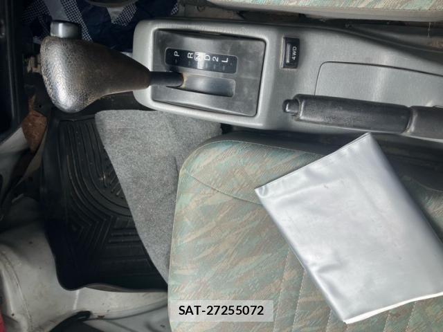 Mazda SCRUM TRUCK 2000-04 8337742-12