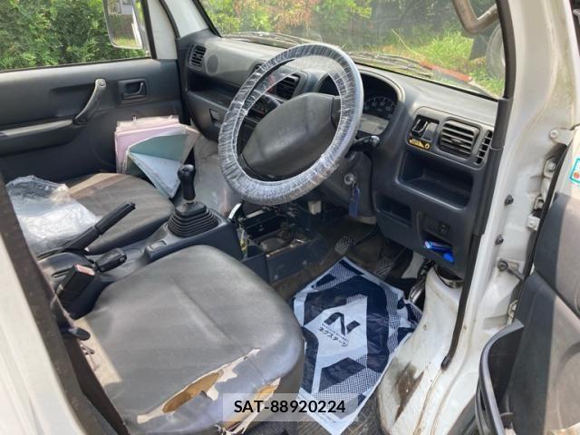 Mazda SCRUM TRUCK 2010-10 8745684-9