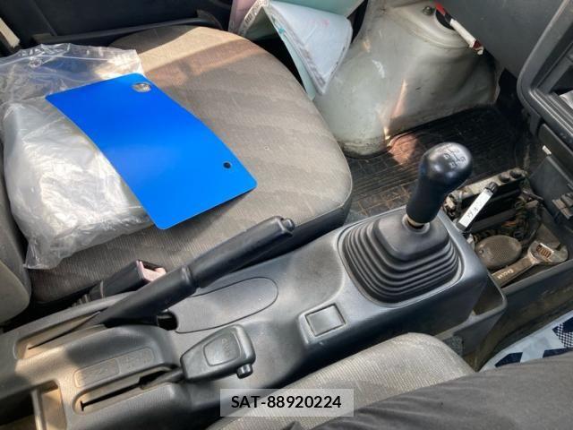 Mazda SCRUM TRUCK 2010-10 8745684-15