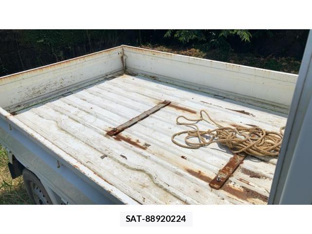 Mazda SCRUM TRUCK 2010-10 8745684-17