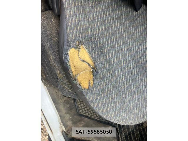 Mazda SCRUM TRUCK 2002-02 8849934-17
