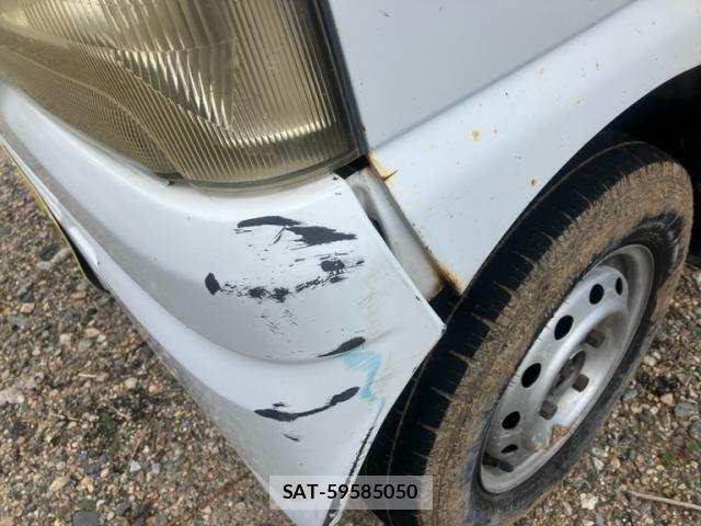 Mazda SCRUM TRUCK 2002-02 8849934-2