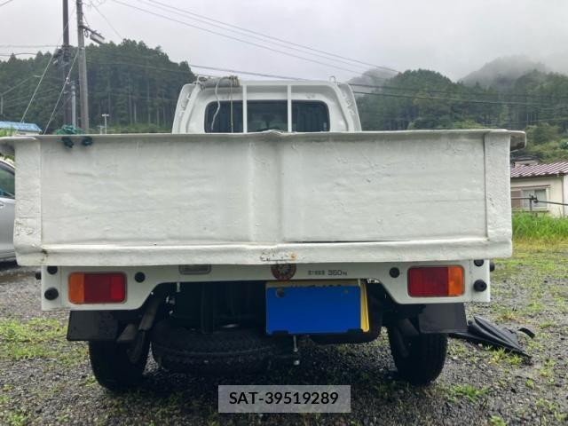 Mazda SCRUM TRUCK 2025-06 8882010-9