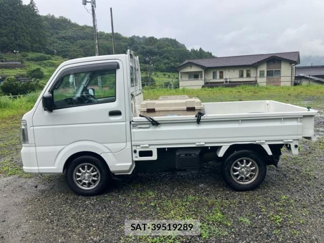 Mazda SCRUM TRUCK 2025-06 8882010-10