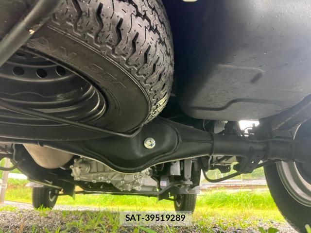 Mazda SCRUM TRUCK 2025-06 8882010-15