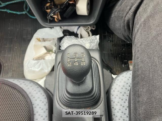 Mazda SCRUM TRUCK 2025-06 8882010-19