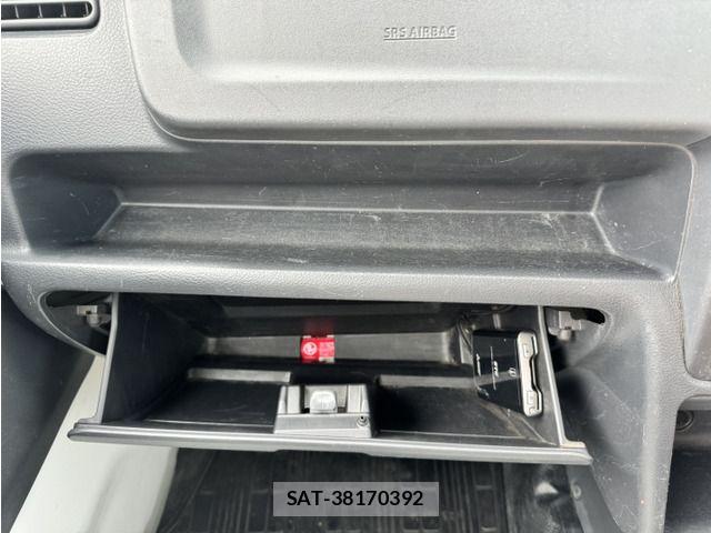 Mazda SCRUM TRUCK 2019-07 8884298-7