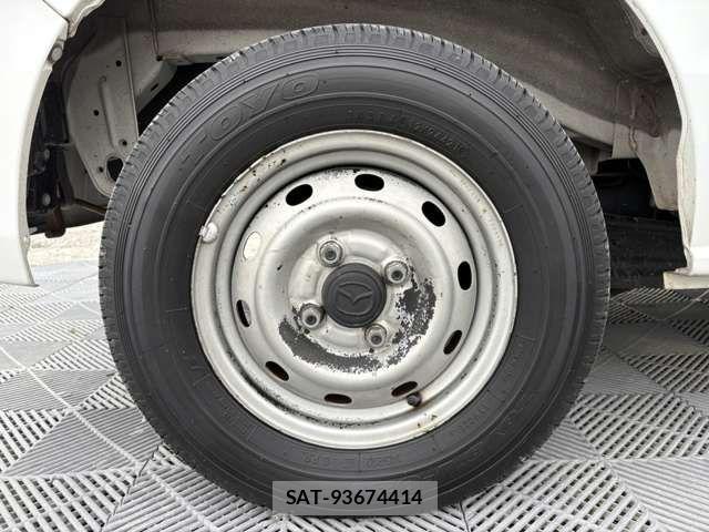 Mazda SCRUM VAN 2016-03 6677884-11