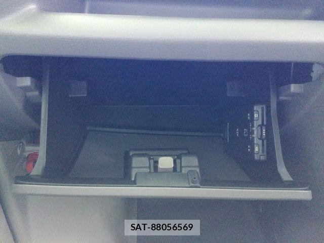Mazda SCRUM VAN 2025-02 6791465-11