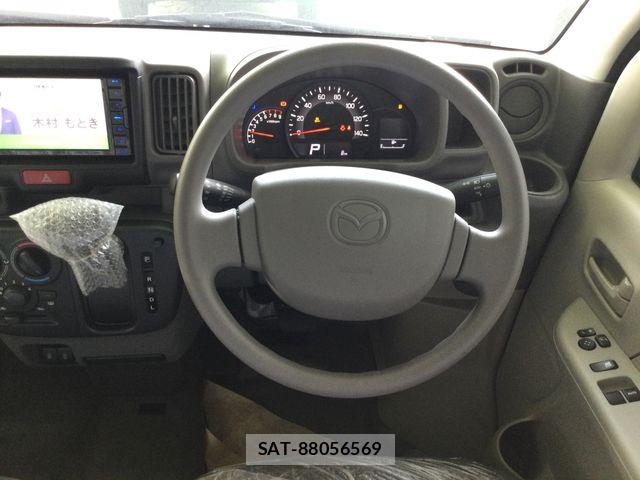 Mazda SCRUM VAN 2025-02 6791465-5