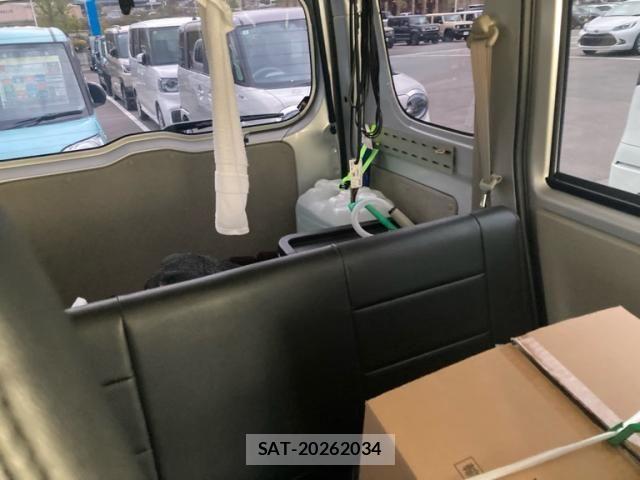 Mazda SCRUM VAN 2020-01 7502705-12