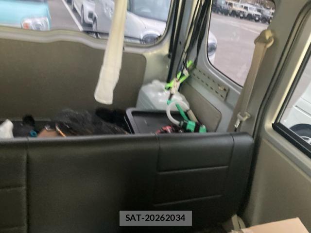 Mazda SCRUM VAN 2020-01 7502705-13