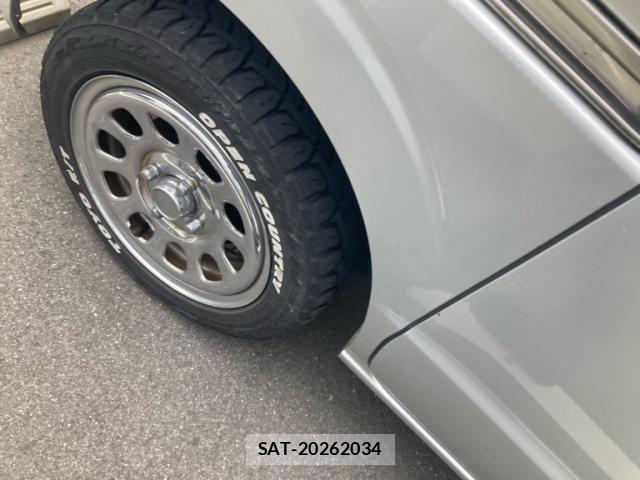 Mazda SCRUM VAN 2020-01 7502705-4