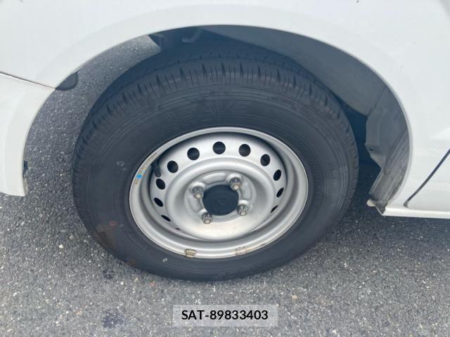 Mazda SCRUM VAN 2011-12 7502707-3