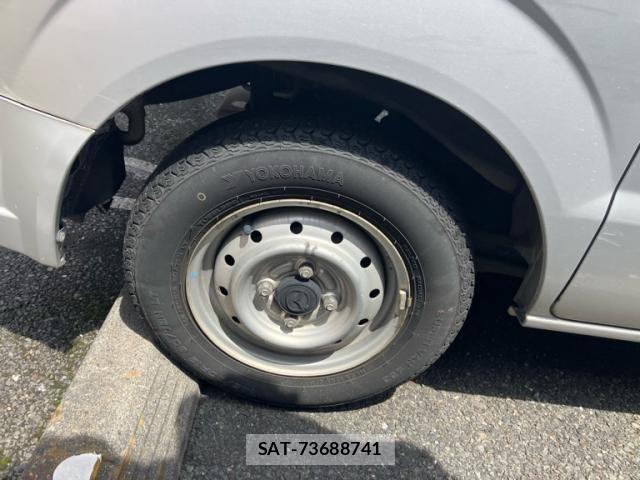 Mazda SCRUM VAN 2014-03 7903345-5