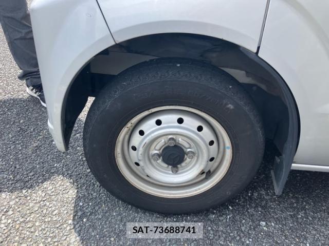 Mazda SCRUM VAN 2014-03 7903345-7