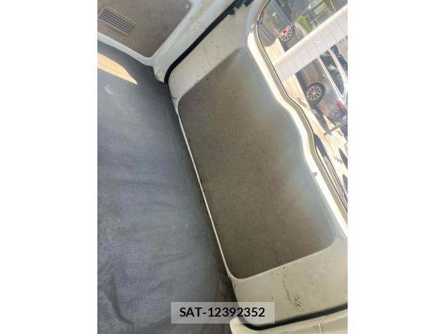 Mazda SCRUM VAN 2015-11 7980914-10