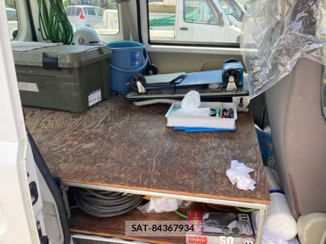 Mazda SCRUM VAN 2016-08 8075466-10