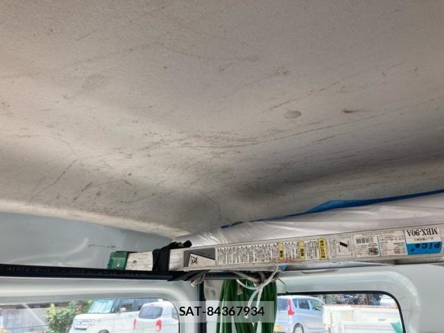 Mazda SCRUM VAN 2016-08 8075466-12
