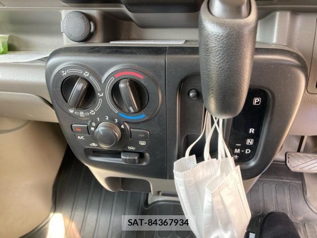 Mazda SCRUM VAN 2016-08 8075466-17
