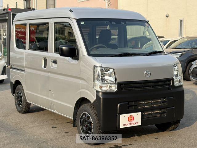 Mazda SCRUM VAN 2023-10 8101744-1