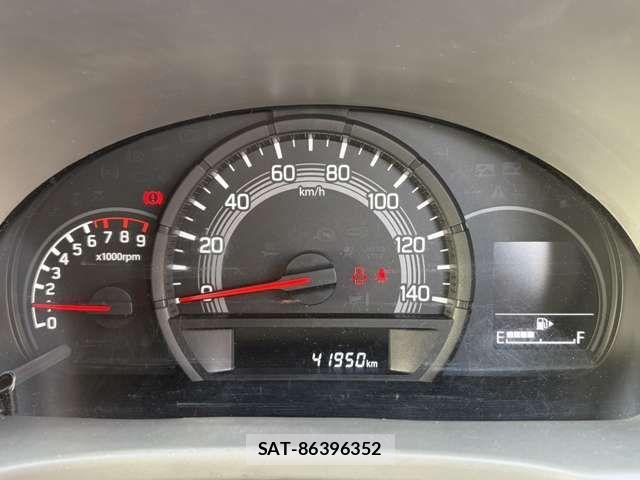 Mazda SCRUM VAN 2023-10 8101744-4